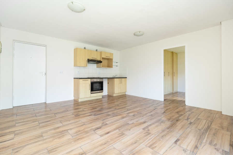 1 Bedroom Property for Sale in Zonnebloem Western Cape